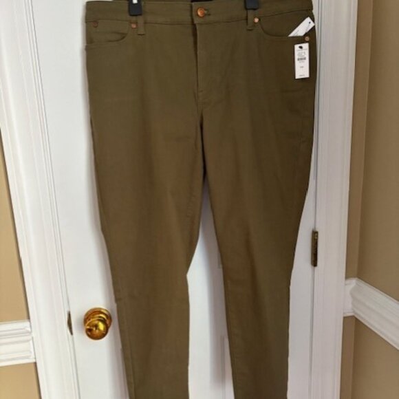 Talbots Slim Ankle Jeans NWT Size 14P - Picture 1 of 1